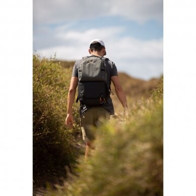 Lowepro Fastpack BP 250 AW III 2